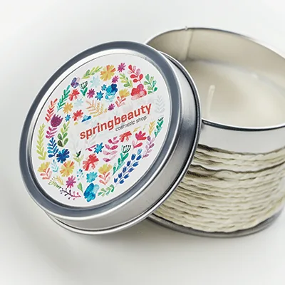 fullcolour print op een label en aangebracht op deksel kaars